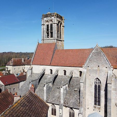 Le Tabellion Bed & Breakfast Noyers-sur-Serein Exterior photo