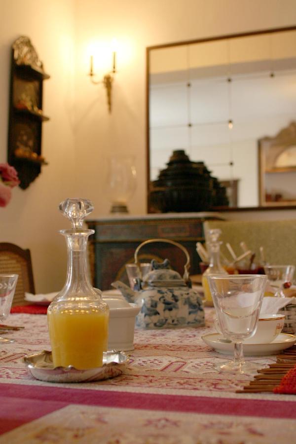 Le Tabellion Bed & Breakfast Noyers-sur-Serein Exterior photo